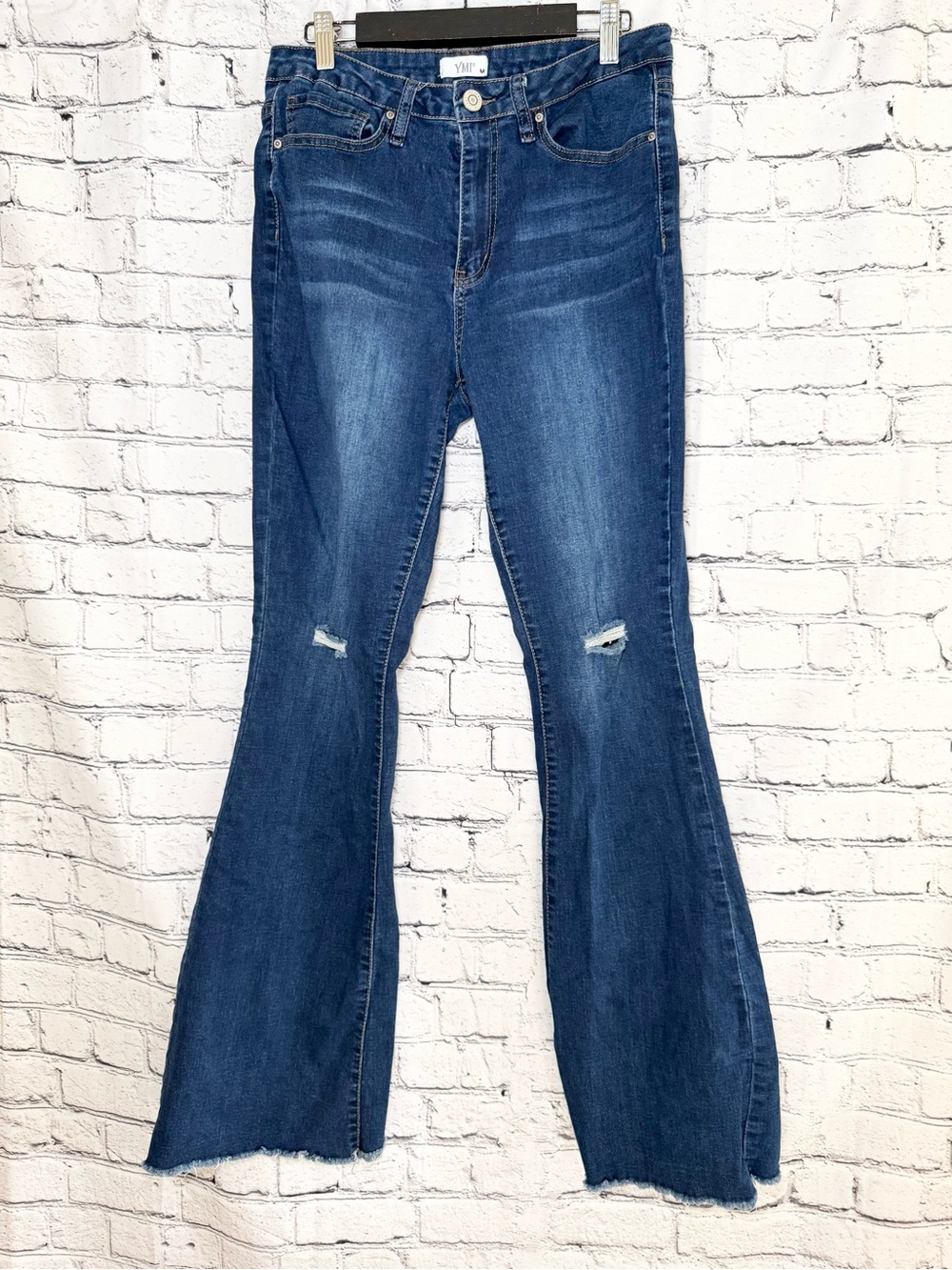 YMI JEANS. Flare. Size 11